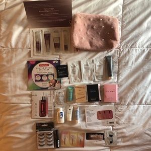 22 pieces of AMAZING SAMPLE PLUS BAG!